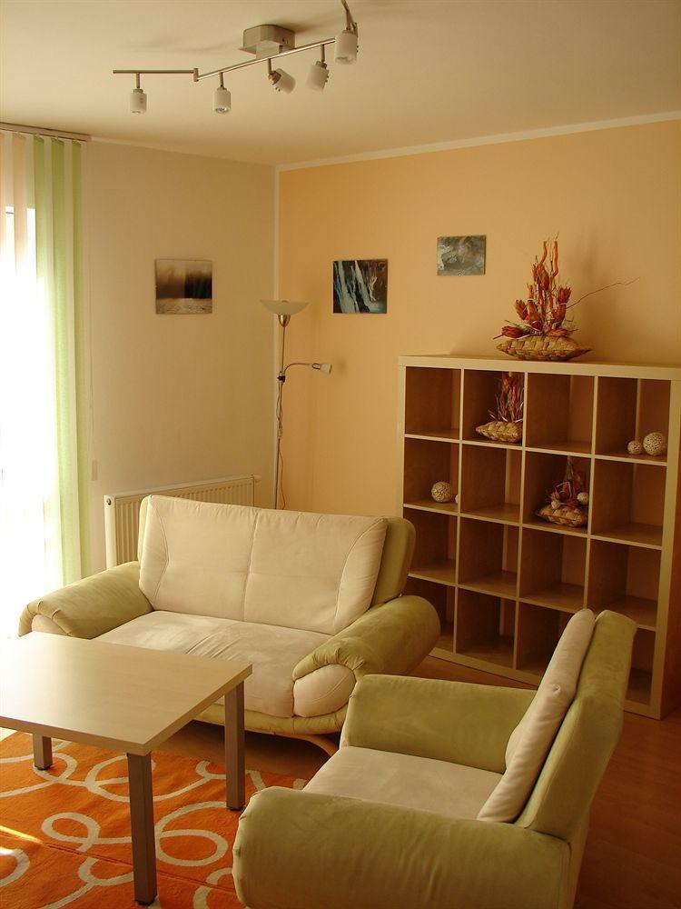 Eel Accommodation Brno Bagian luar foto