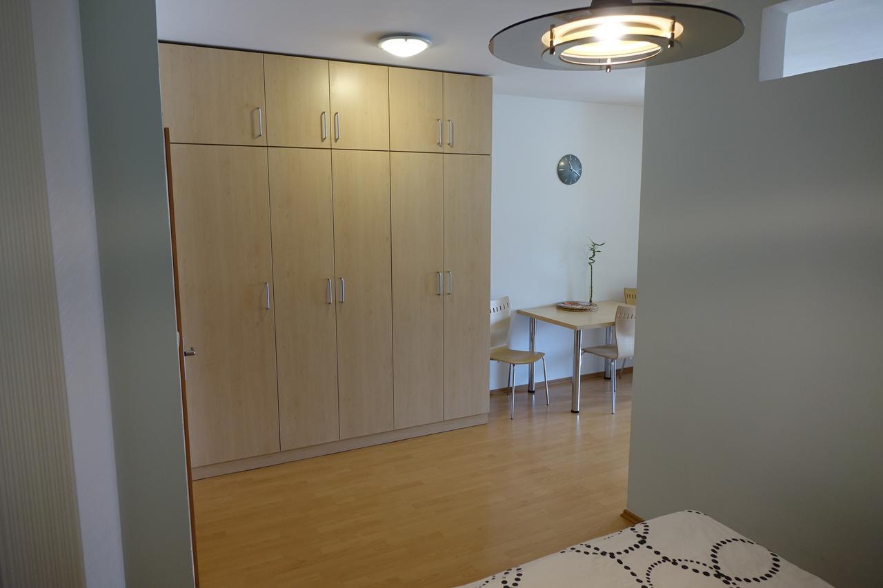 Eel Accommodation Brno Bagian luar foto