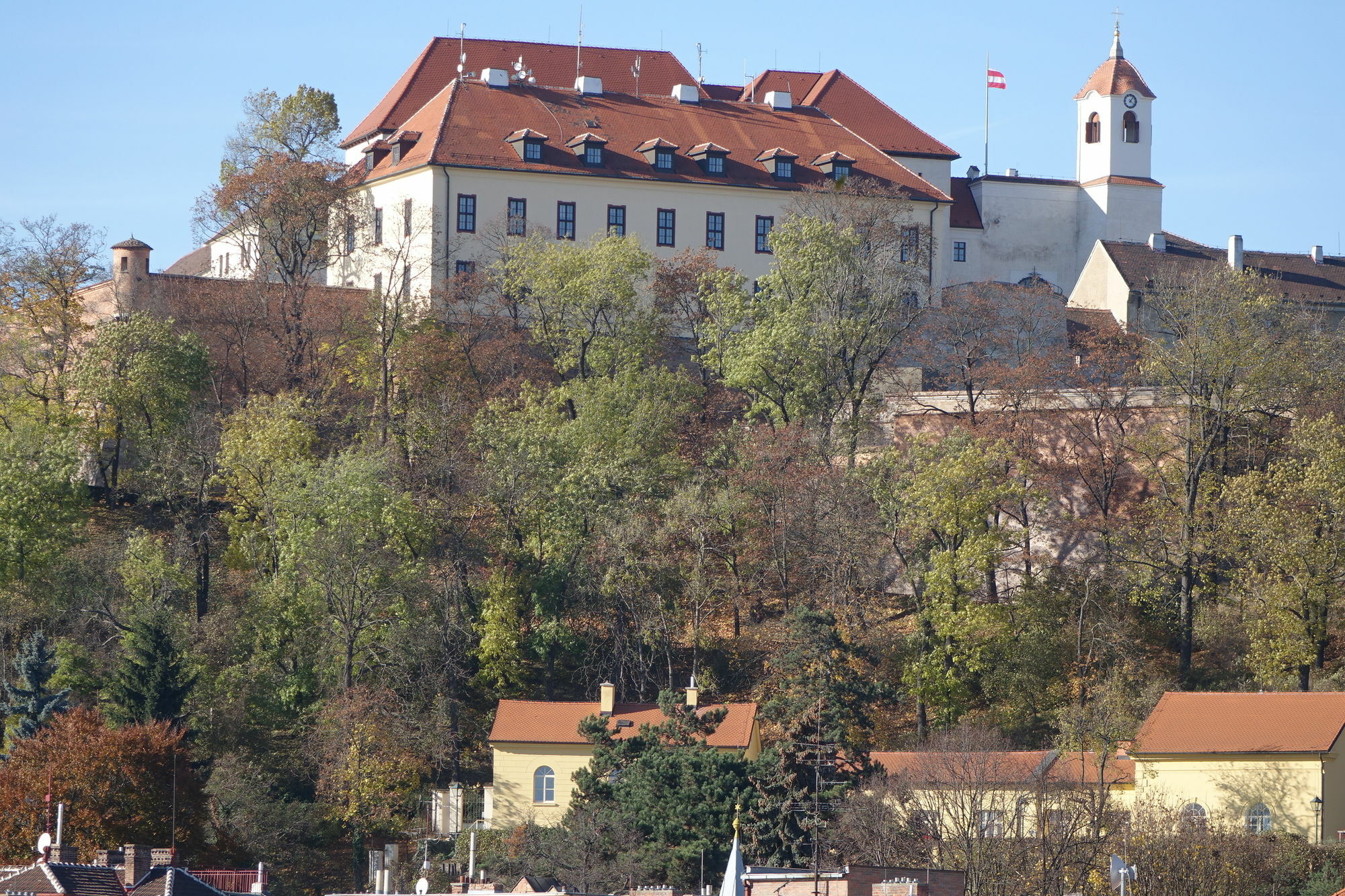 Eel Accommodation Brno Bagian luar foto